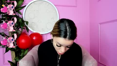 Snapshot of missvalery1 chatting on February 15, 2025, 12:54 pm missvalery1 online show from February 15, 2025, 12:54 pm