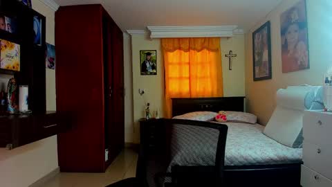 Snapshot of missvalery1 chatting on September 8, 2025, 8:52 pm missvalery1 online show from September 8, 2025, 8:52 pm