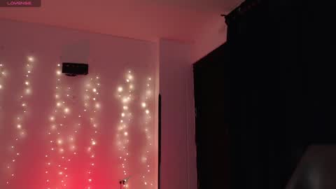 IG MISSVENUSS1 online show from December 23, 2024, 1:51 am