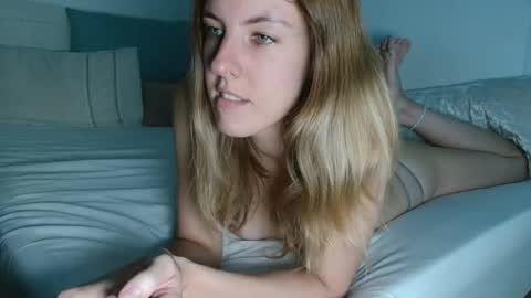 Monique  online show from March 2, 2026, 3:52 am