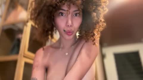 Divine Olga  online show from March 7, 2026, 4:20 am