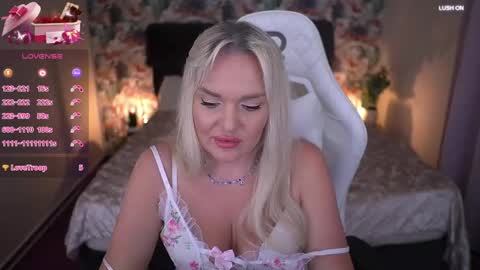 missyymarty online show from May 22, 2026, 4:23 pm