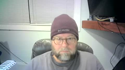 Mr. Happy online show from February 6, 2025, 2:22 am