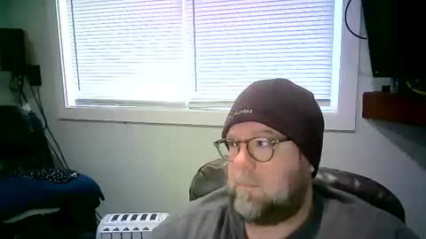 Mr. Happy online show from February 6, 2025, 6:24 pm