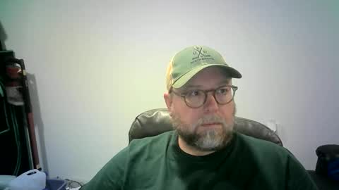 Mr. Happy online show from September 23, 2025, 3:53 am