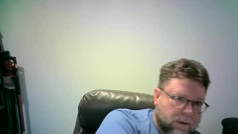 Mr. Happy online show from September 26, 2025, 5:33 am