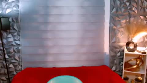 Snapshot of mister_officer chatting on December 11, 2024, 3:26 pm SAINT SACHI will make your day online show from December 11, 2024, 3:26 pm