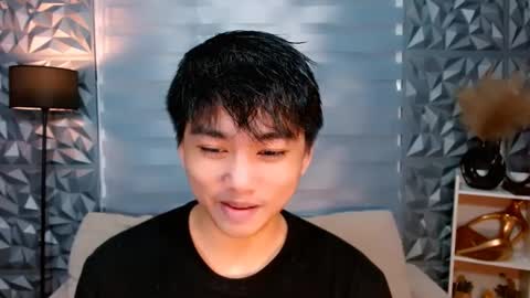 Snapshot of mister_officer chatting on December 13, 2024, 2:16 pm SAINT SACHI will make your day online show from December 13, 2024, 2:16 pm