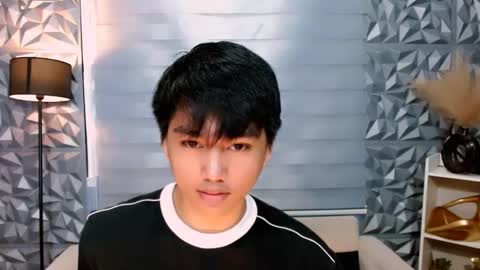 Snapshot of mister_officer chatting on December 19, 2024, 5:18 pm SAINT SACHI will make your day online show from December 19, 2024, 5:18 pm