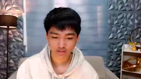 Snapshot of mister_officer chatting on January 20, 2025, 3:37 am SAINT SACHI will make your day online show from January 20, 2025, 3:37 am