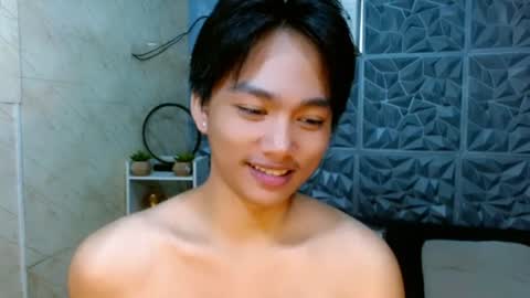 Snapshot of mister_officer chatting on June 14, 2026, 1:36 am SAINT SACHI will make your day online show from June 14, 2026, 1:36 am