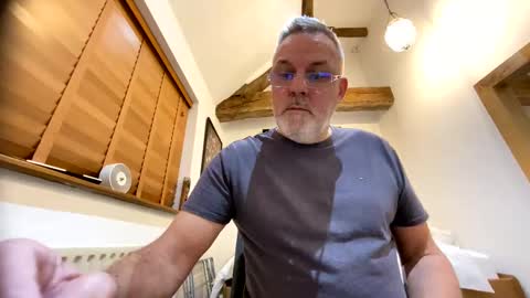 Misterblivs online show from January 7, 2025, 7:52 am