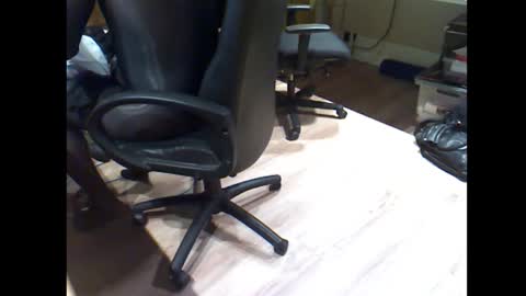 Snapshot of misterbobbyxx chatting on February 18, 2026, 11:44 pm misterbobbyxx online show from February 18, 2026, 11:44 pm