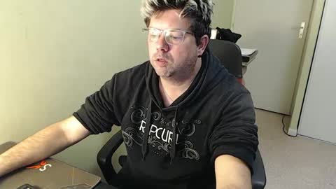 Snapshot of mistercoeur1 chatting on January 25, 2025, 8:53 pm mistercoeur online show from January 25, 2025, 8:53 pm