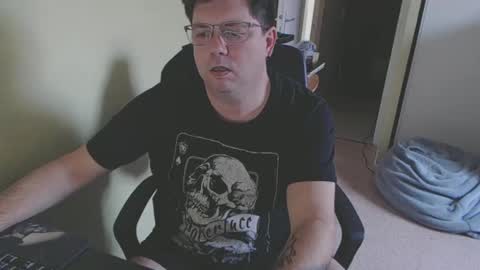 Snapshot of mistercoeur1 chatting on February 13, 2025, 4:07 pm mistercoeur online show from February 13, 2025, 4:07 pm