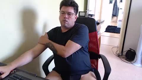 Snapshot of mistercoeur1 chatting on September 30, 2025, 2:44 pm mistercoeur online show from September 30, 2025, 2:44 pm