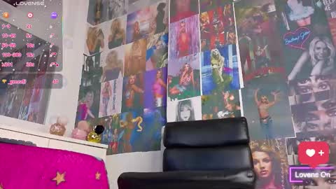   online show from March 28, 2026, 3:22 pm