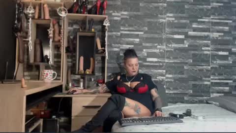 Mistress Mirybossy online show from December 10, 2024, 3:52 am