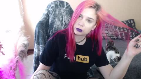 Snapshot of mistressbailey_x chatting on April 1, 2026, 10:05 am Miss Bailey online show from April 1, 2026, 10:05 am
