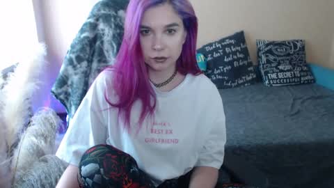 Snapshot of mistressbailey_x chatting on April 30, 2026, 12:00 pm Miss Bailey online show from April 30, 2026, 12:00 pm