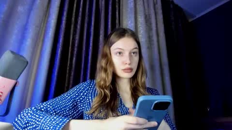 Snapshot of mistresselizy chatting on October 13, 2025, 4:40 pm mistresselizy online show from October 13, 2025, 4:40 pm