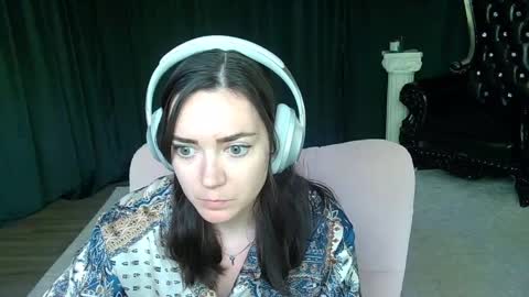 Snapshot of mistressjuniper chatting on April 4, 2026, 3:31 pm Mistress June online show from April 4, 2026, 3:31 pm