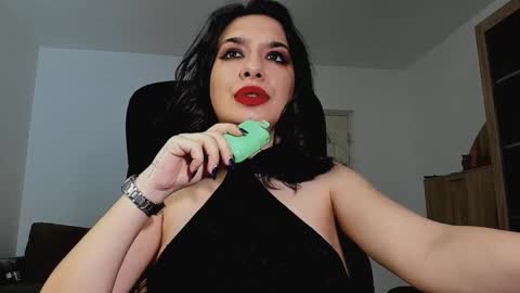 YourGoddessM online show from January 28, 2025, 7:32 am