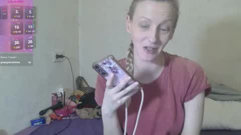 mistressmilly32 online show from February 13, 2026, 9:11 pm