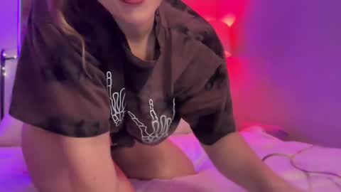 Miss X online show from October 11, 2025, 7:23 pm