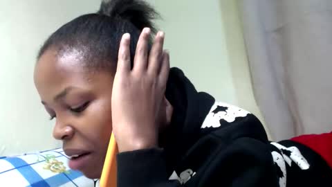 Snapshot of misty_shee chatting on May 1, 2026, 3:49 pm misty_shee online show from May 1, 2026, 3:49 pm