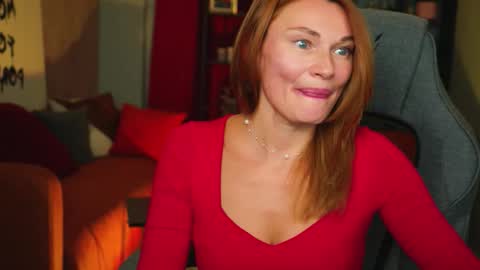 Snapshot of mistybarnes chatting on February 6, 2026, 2:42 pm MistyBarnes NONUDE MODEL online show from February 6, 2026, 2:42 pm