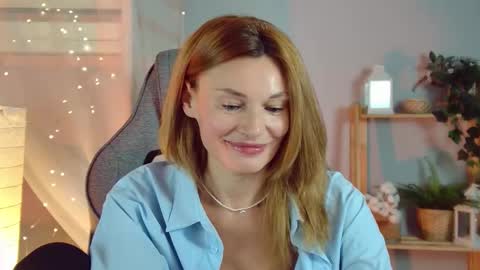 Snapshot of mistybarnes chatting on February 7, 2026, 2:54 pm MistyBarnes NONUDE MODEL online show from February 7, 2026, 2:54 pm