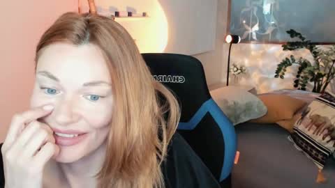 Snapshot of mistybarnes chatting on May 3, 2026, 4:13 pm MistyBarnes NONUDE MODEL online show from May 3, 2026, 4:13 pm
