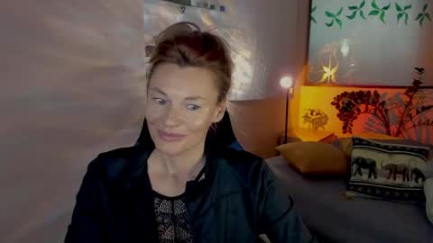 Snapshot of mistybarnes chatting on May 11, 2026, 3:07 pm MistyBarnes NONUDE MODEL online show from May 11, 2026, 3:07 pm