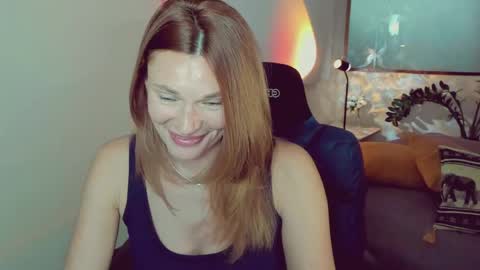 Snapshot of mistybarnes chatting on May 30, 2026, 3:42 pm MistyBarnes NONUDE MODEL online show from May 30, 2026, 3:42 pm