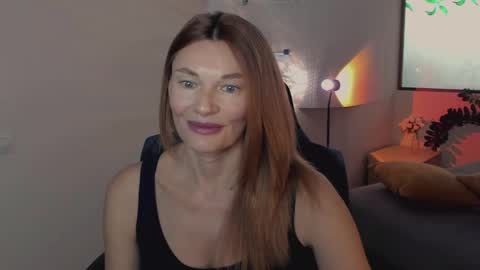 Snapshot of mistybarnes chatting on June 5, 2026, 10:10 am MistyBarnes NONUDE MODEL online show from June 5, 2026, 10:10 am