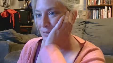 Misty Mountains online show from June 2, 2026, 3:41 am