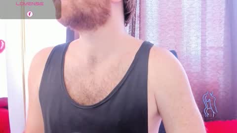 Snapshot of mitchbukanan chatting on February 19, 2026, 5:31 pm mitchbukanan online show from February 19, 2026, 5:31 pm