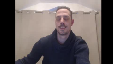 Snapshot of mitsch01 chatting on February 20, 2025, 4:14 pm Mitsch online show from February 20, 2025, 4:14 pm