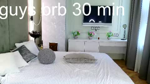 Mila online show from June 18, 2026, 9:14 am