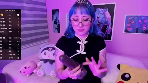 Snapshot of miwaviolet chatting on March 7, 2025, 7:38 pm  Miwa Violet  online show from March 7, 2025, 7:38 pm