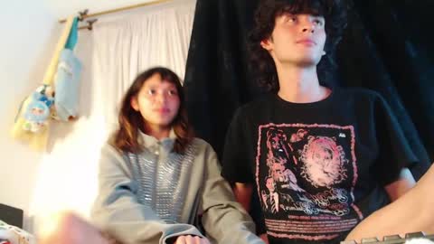 Snapshot of mixipeach chatting on March 28, 2026, 6:13 am Naomi and Nekorii online show from March 28, 2026, 6:13 am