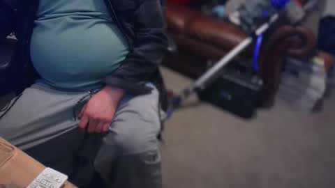 J online show from January 6, 2026, 11:25 am