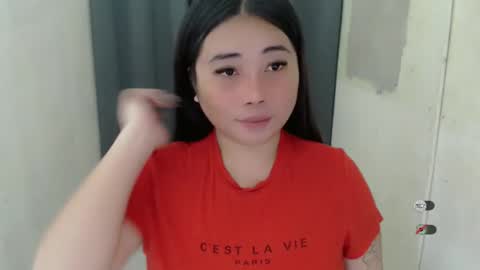 cassie marie online show from December 25, 2024, 1:51 pm