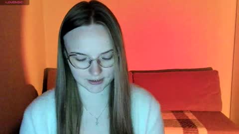 Miya online show from October 14, 2025, 3:46 pm