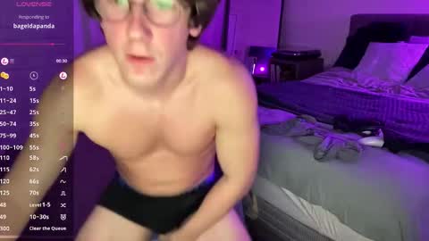 Leo online show from November 3, 2025, 12:46 am