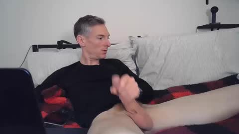 Snapshot of mja30 chatting on February 3, 2025, 12:58 am Joshua Oaks online show from February 3, 2025, 12:58 am