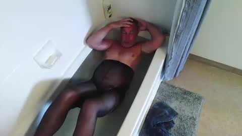 mjeffrey460699861 online show from April 25, 2026, 6:38 pm