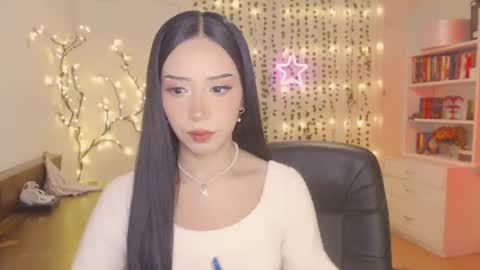 Snapshot of mkultra_aliice chatting on February 9, 2025, 3:43 am Alice online show from February 9, 2025, 3:43 am