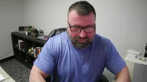 Snapshot of mlangworthy chatting on March 31, 2026, 7:36 pm MLangworthy online show from March 31, 2026, 7:36 pm